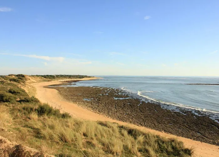 Campsite Les Gros Joncs - Maeva 4*